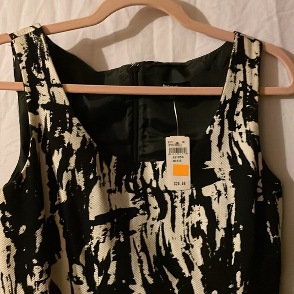 Abstract - Picture 2 of 2